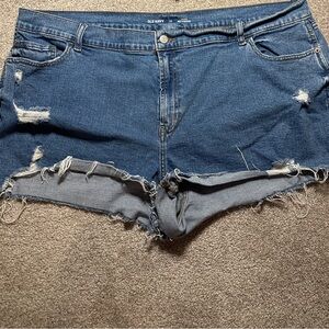 Size 22 Old Navy Mid-Rise Ripped Cut-Off Boyfriend Jean Shorts for Women